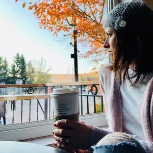 Meet your Posher, Josee